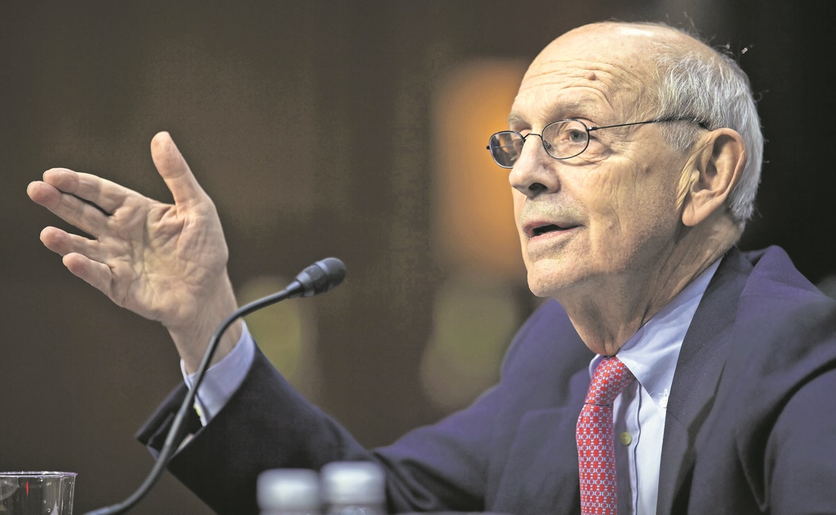 Juez Breyer se jubilará de la Corte Suprema