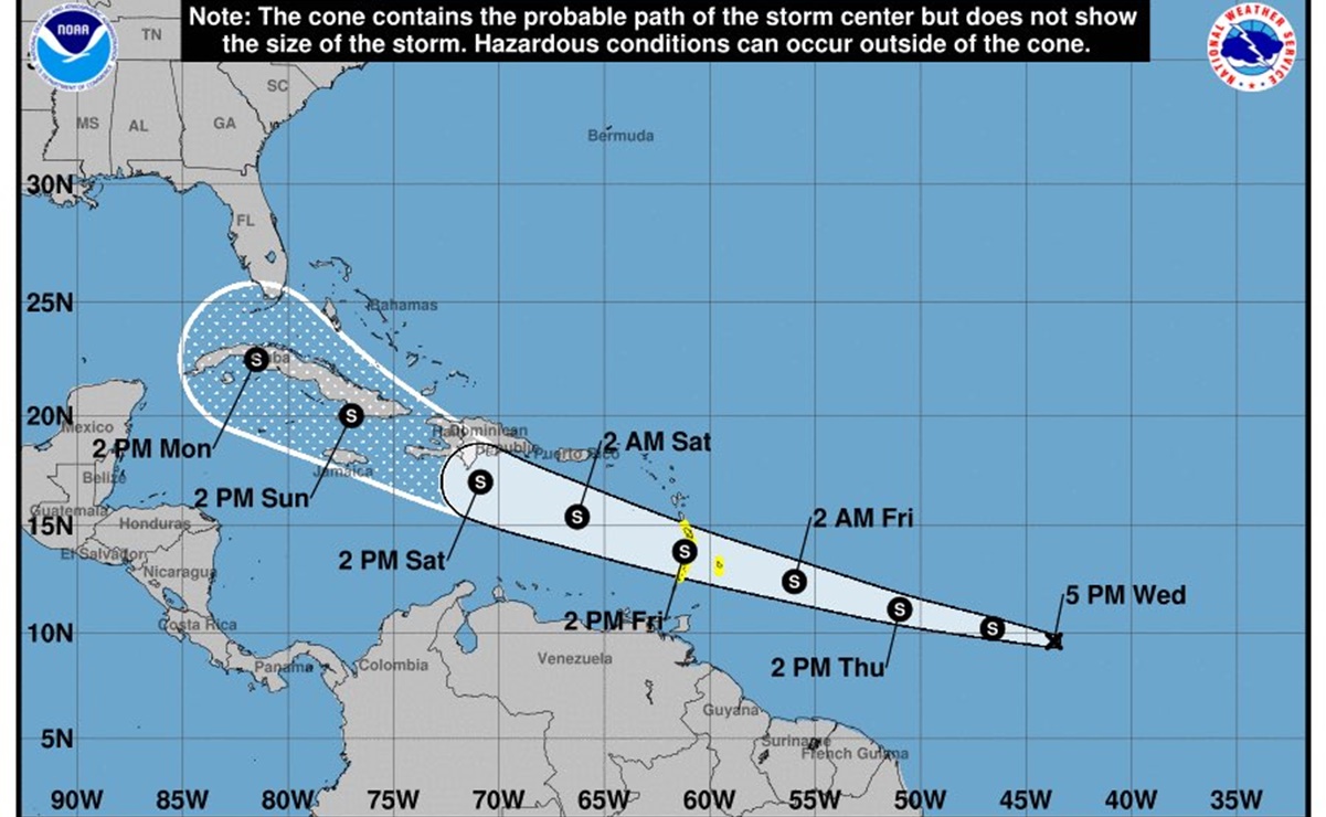 Se forma tormenta tropical Agatha en Puerto &Aacute;ngel; podr&iacute;a convertirse en hurac&aacute;n