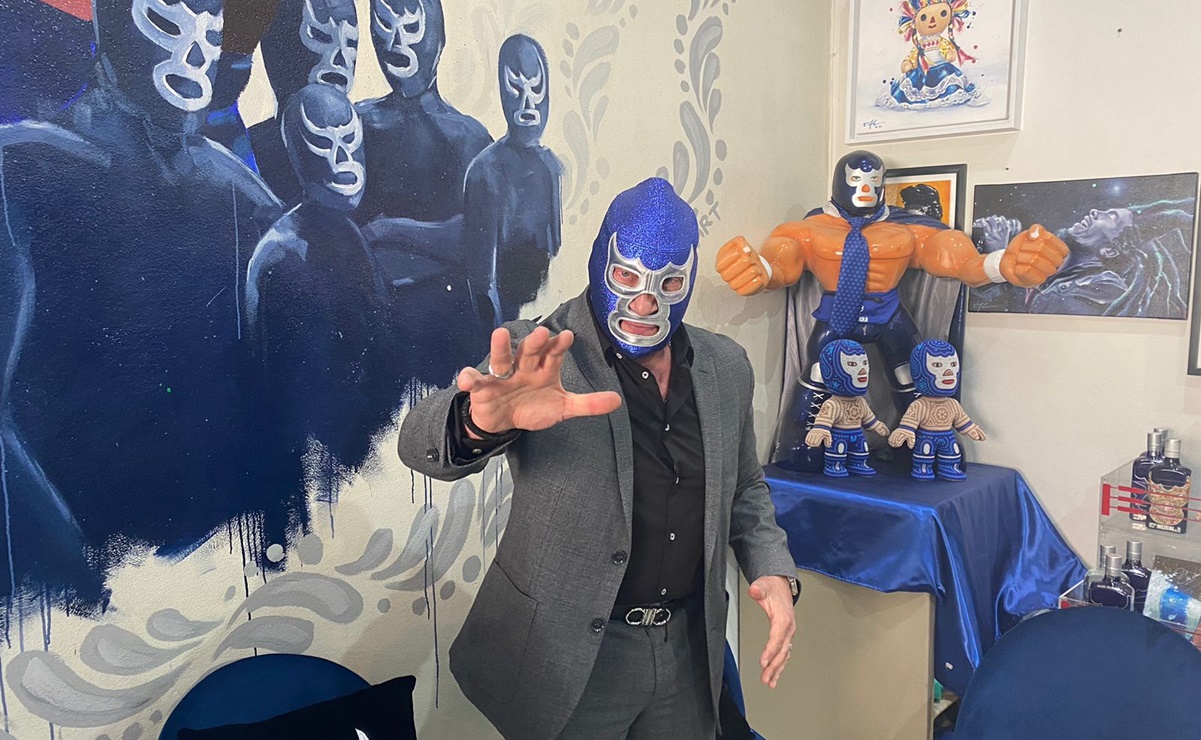 Blue Demon Jr. visita uno de los sitios m&aacute;s instagrameables de Puebla