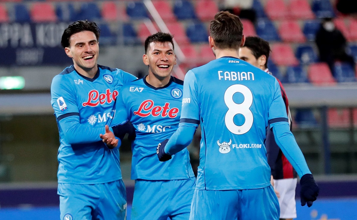 Chucky Lozano anota doblete y le da el triunfo al Napoli ante el Bologna