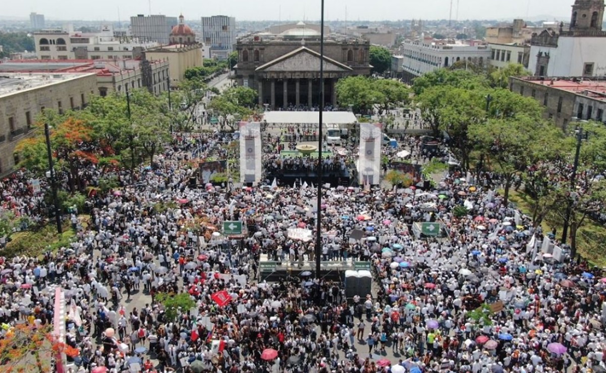 Universidad de Guadalajara convoca a decenas de miles contra Alfaro