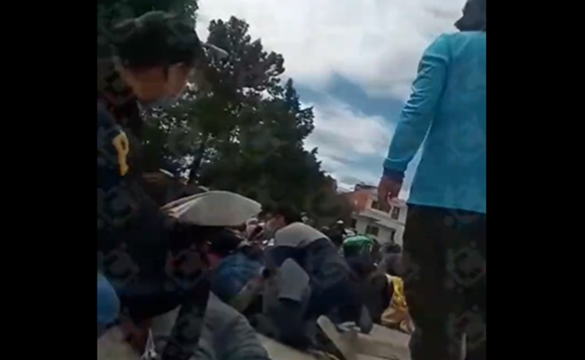 Ataque armado en centro de vacunaci&oacute;n deja tres heridos en Puebla