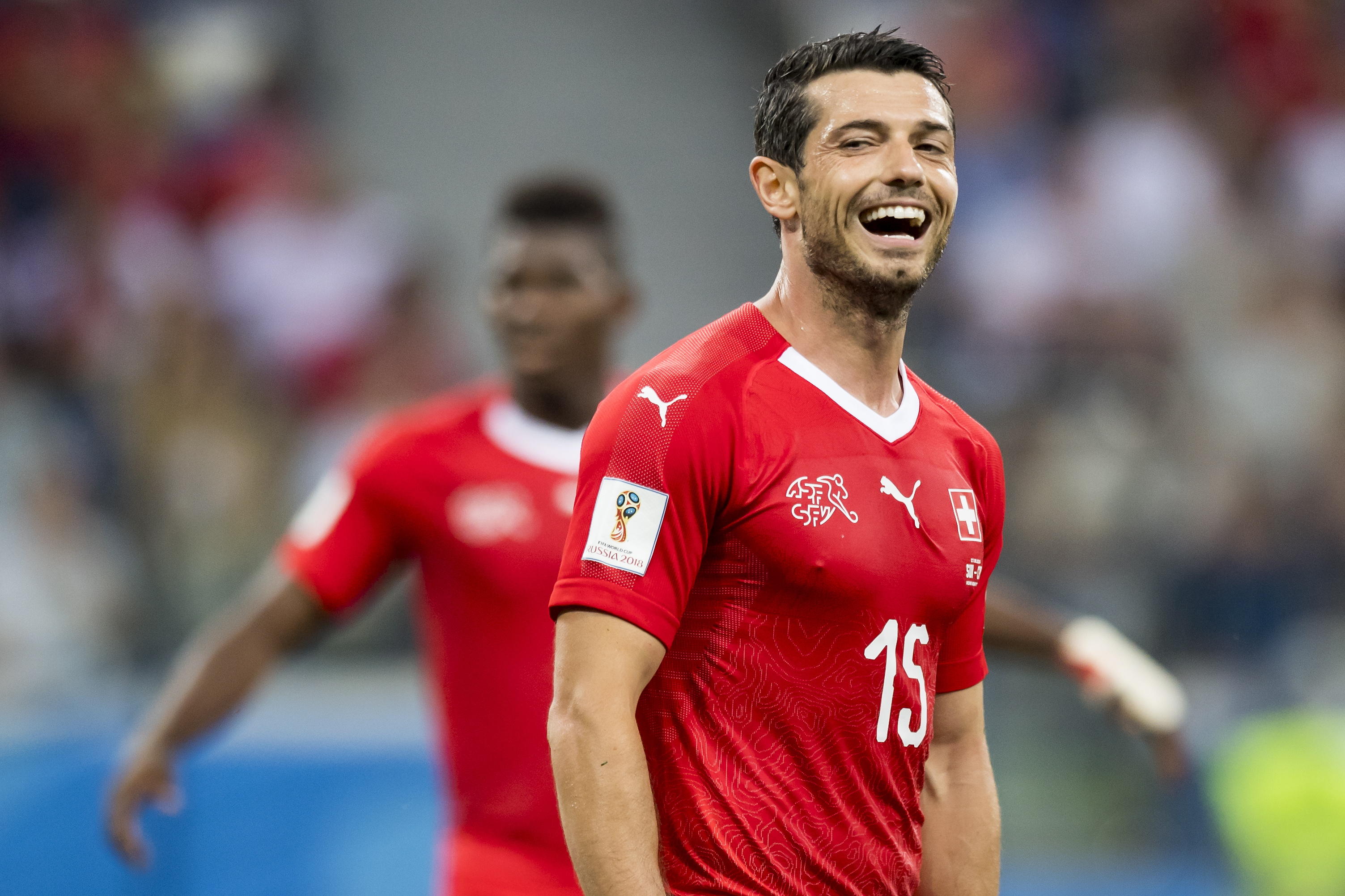 El gol de Dzemaili para el Suiza 1-0 Costa Rica