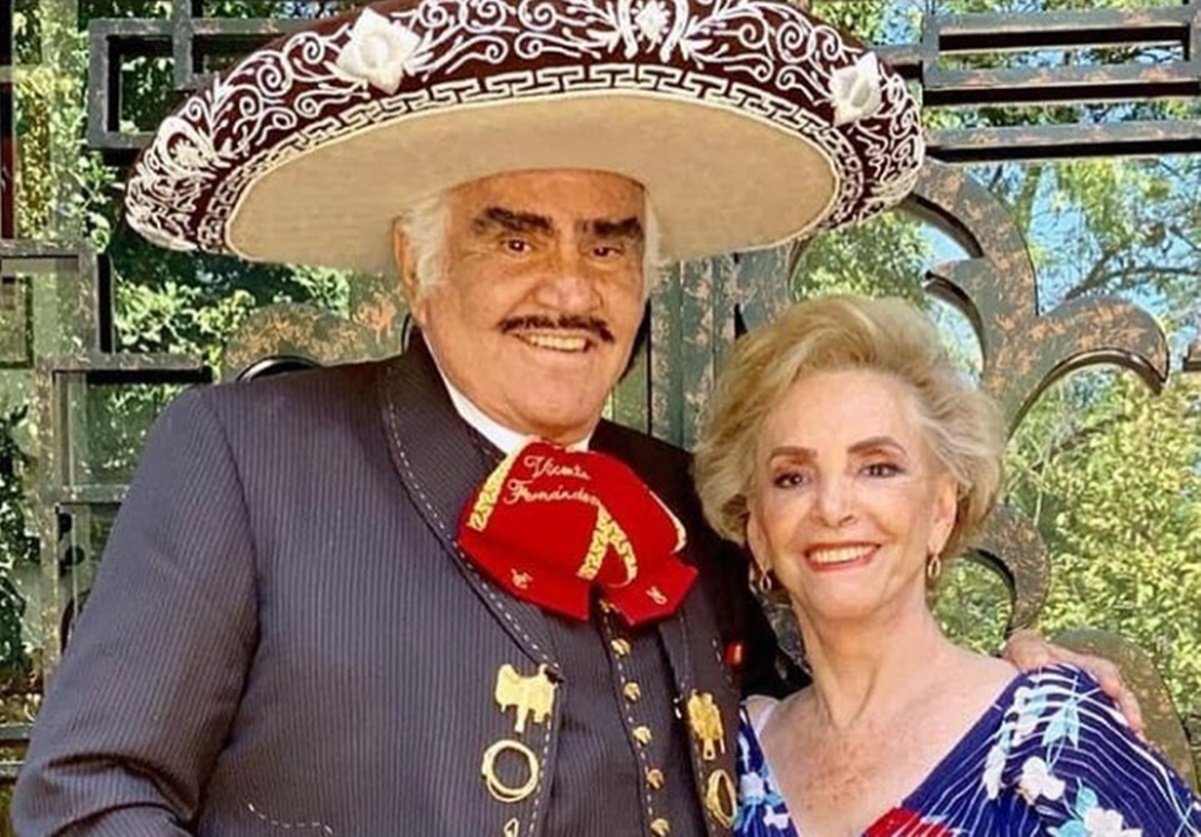 Doña Cuquita, esposa de Vicente Fernández, será dada de alta el próximo jueves