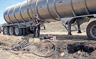 Huachicoleros roban petróleo crudo a Pemex por 6.2 mdp