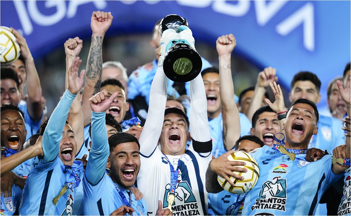 Pachuca alcanza en títulos a los Pumas y Tigres