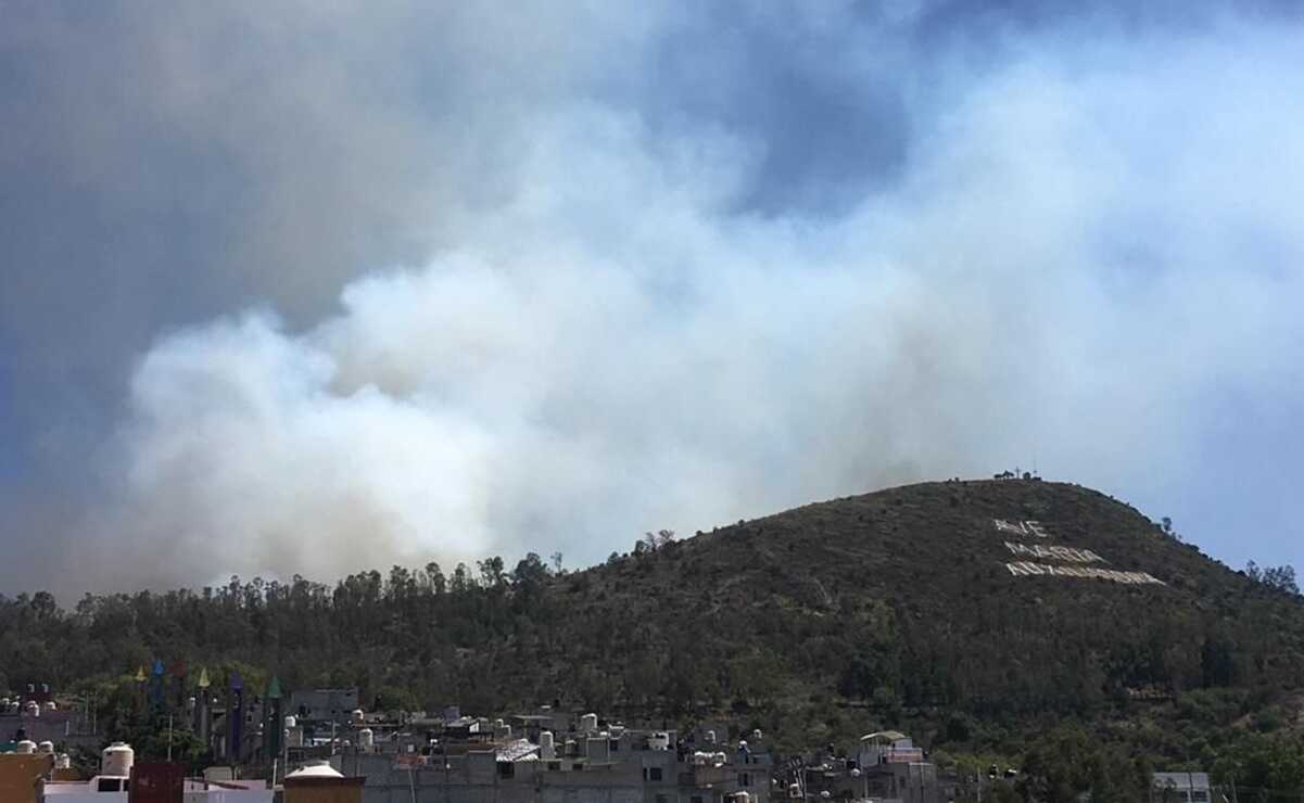 Registran incendio forestal en la Sierra de Guadalupe en Coacalco