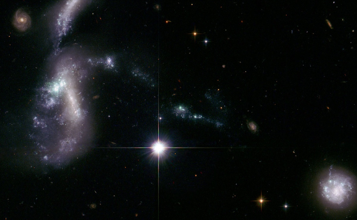 Telescopio Hubble muestra imágenes de la interacción de galaxias y estrellas en plena formación
