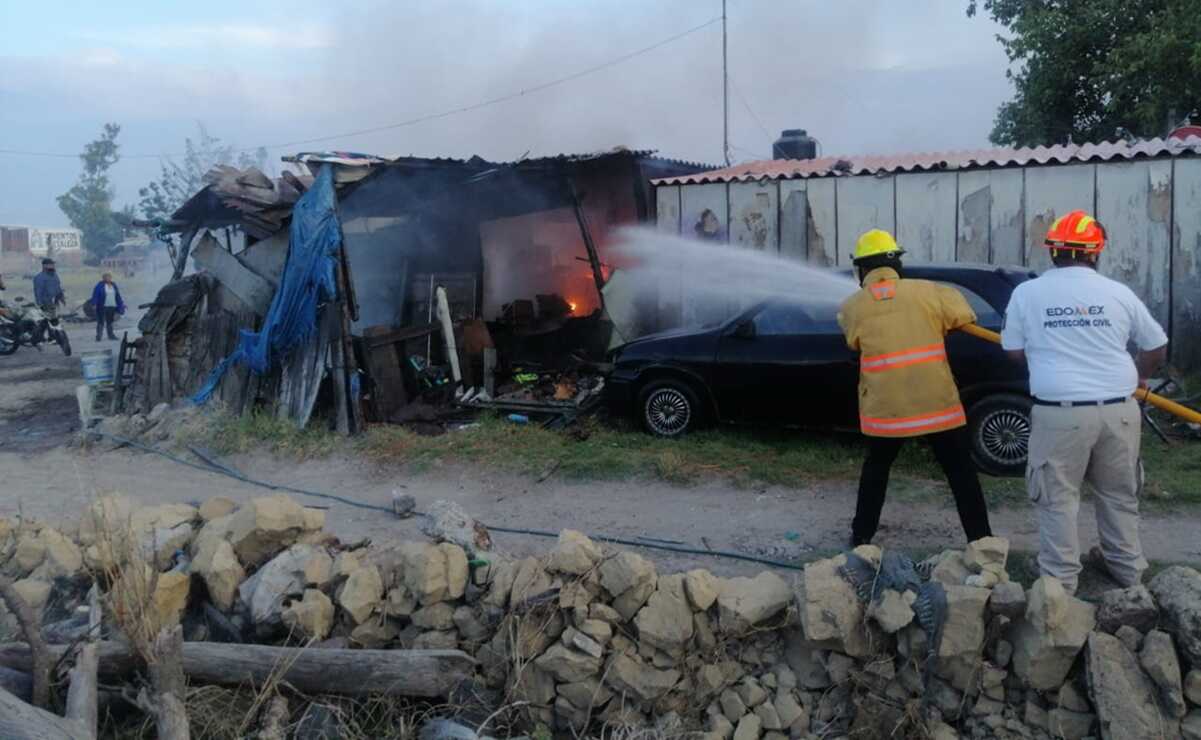 Explosión causa incendio en taller pirotécnico en Tultepec 