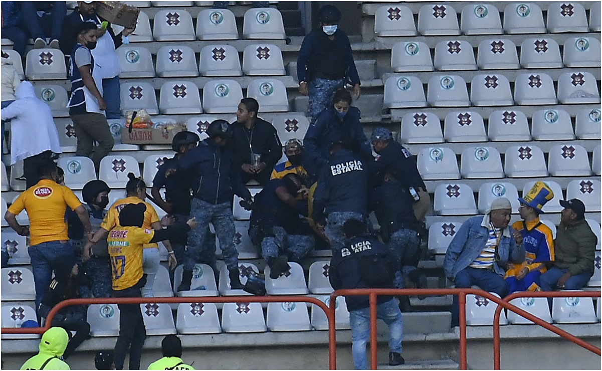 Desalojan a 8 personas del estadio Hidalgo durante el juego de Pachuca 