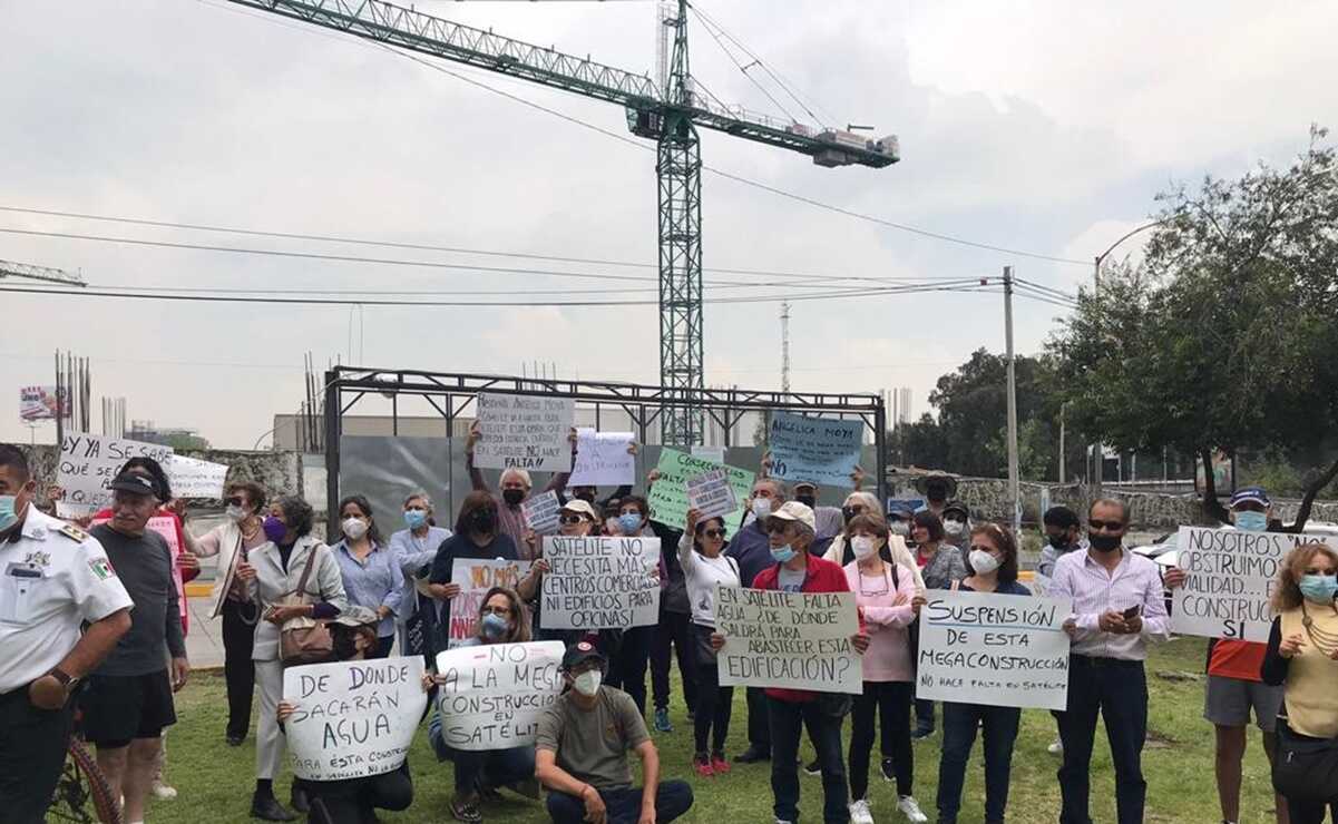 Protestan por construcción de centro comercial sobre Periférico Norte, en Naucalpan