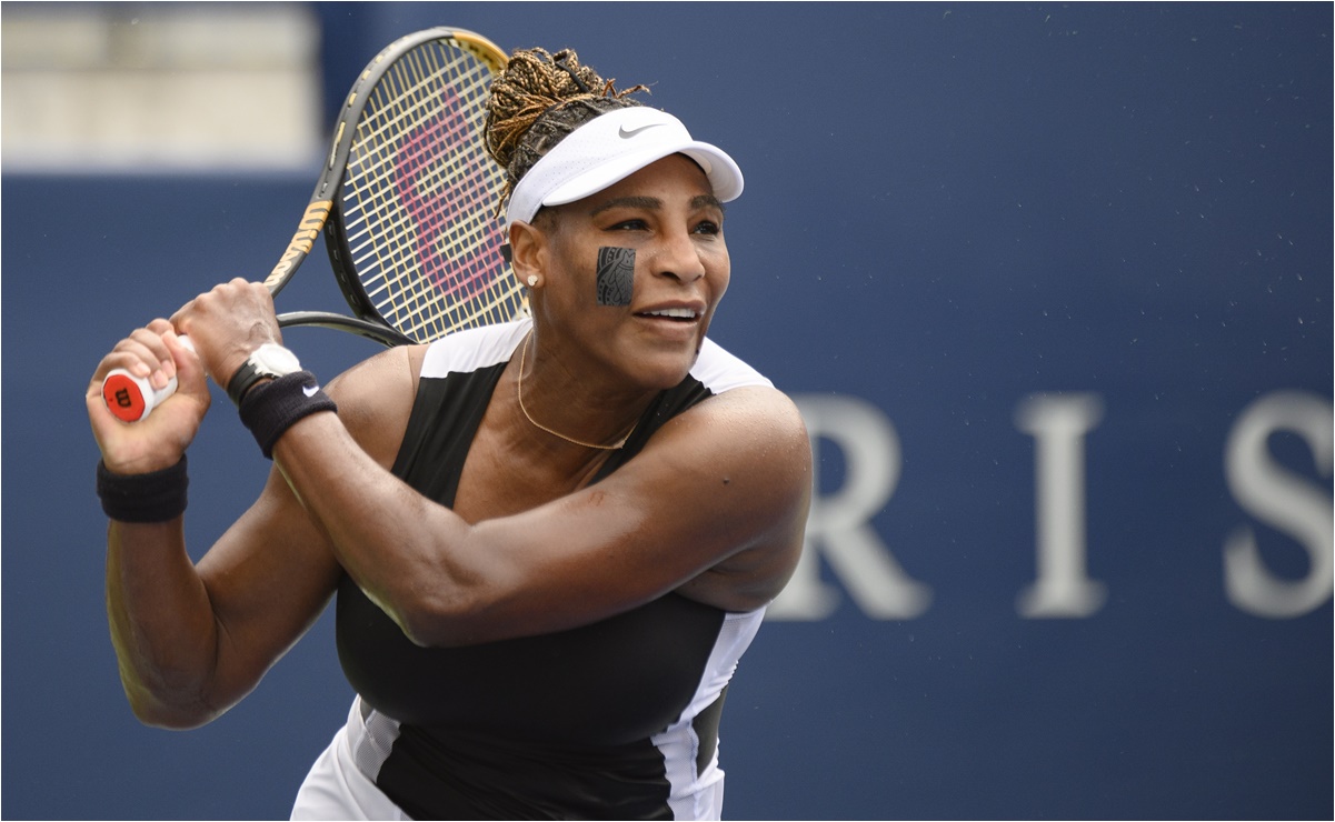 Serena Williams insin&uacute;a su retiro del tenis
