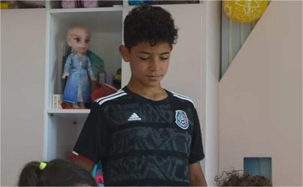 Hijo de Cristiano Ronaldo luce playera de la Selecci&oacute;n Mexicana en documental de Georgina Rodr&iacute;guez