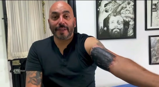 lupillo tatuaje belinda 0 - Así se borró Lupillo Rivera el tatuaje de Belinda