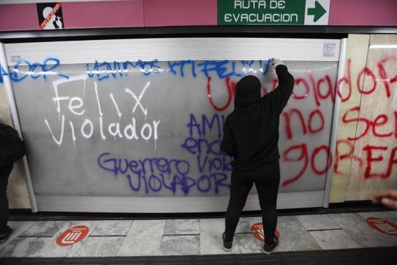 feministas_protestan_por_caso_de_politico_mexicano_acusado_de_violacion_123197606.jpg
